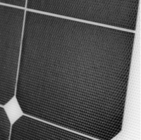 Paneles solares semiflexibles y plegables.